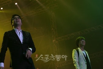 ‘전람회’ 서동욱, 10년만에 무대에…