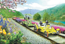 [광주/전남]섬진강변에 ‘레일 바이크’