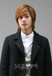 [동영상] ‘꽃남F4’ 김현중 09 F/W 패션쇼 무대서 화려한 워킹