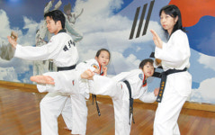 [달라도 다함께]“한국의 예절, 태!권! 외치며 배우죠”