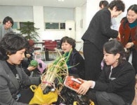 [대구/경북]“금요 장보기로 전통시장 살려요”