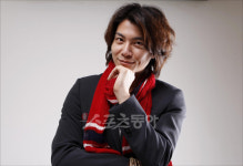 [스타 포커스] 민준호 “아버지 후광엔 기대지 않죠”