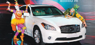 한국닛산 “공격적 가격으로 럭셔리카 시장 공략”