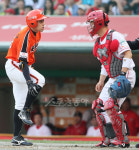 [포토] 정희상 ‘공 맞았잖아요’