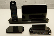 스마트폰 크기의 새로운 모바일 PC 등장