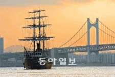 [부산/경남]지리산 어르신들 ‘부산항 첫나들이’