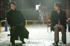 [O2/칼럼] <손택균의 카덴차> 디테일에 대하여: 여의도 겉만 핥은 영화 ‘여의도’