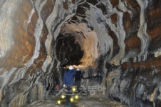 “용천동굴, 세계에서 가장 아름답고 독특”