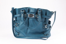 1%의 가격으로 명품구입 가능한 럭셔리 명품 경매사이트 올컴 론칭