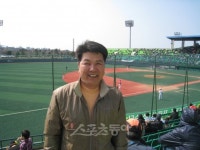[베이스볼 피플] 오봉옥 “고향 제주서 최고 프로선수 길러낼 겁니다”