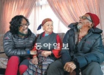 노부부의 사랑, 다시 그를 불렀다