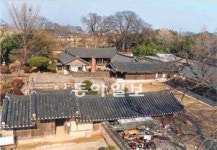 [함성호의 옛집 읽기]경주 교동 최준 고택