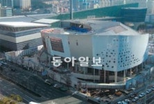[부산/경남]부산 벡스코 직원들 “바쁘다, 바빠”
