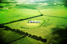 세계 경제 침체...투자자들 부동산 경공매 재테크에 눈길