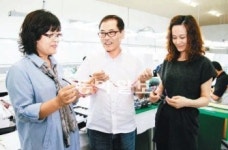 [대구/경북]대구 신소재 안경테, 수출 날개달았다… 고탄성-초경량 등 강점