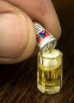 세상 가장 작은 맥주, “캔까지 씹어 먹을 듯” 폭소!