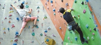 [LET´s/커버스토리]인공암벽 등반 스포츠클라이밍의 매력