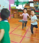 [aha kinder]창의력이 ‘쑥쑥’… 미술로 정서 키우고, 놀면서 소통 배운다
