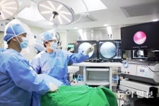 [척추·관절 세바른병원]수술 공포·통증 NO… 비수술 척추치료 명품병원