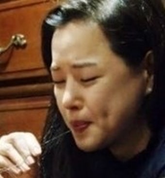 이하늬 누에고치 변신… 김재원 “너 치실하는 줄” 폭소