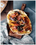 [우먼 동아일보] 피자와 샌드위치 사이~ flat bread ① 토마토안초비 플랫 브레드