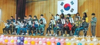 [강원]점심먹고 느긋하게… 축제처럼 즐기는 졸업식