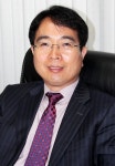 [CEO&]“가자, 월드베스트로!” 해외 60국 의료기 수출