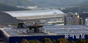 ‘나홀로 驛舍’ KTX 광명역 주변… 수도권 서남부 ‘쇼핑 허브’로 변신