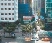 서울 핵심상권 강남역 1번 출구에 새 랜드마크가 들어선다