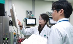 [Bio 의약]2014년에 1조클럽 가입 유력… 글로벌 제약사로 도약 꿈꾼다
