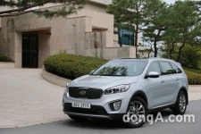 국산 인기車, 승용세단서 레저용으로 ‘바통 터치’