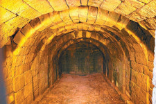 [신문과 놀자!/이광표 기자의 문화재 이야기]냉기 유지 비밀은 에어포켓-환기구