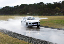 [CAR]한국타이어, 포르셰 SUV모델 ‘마칸’, 한국타이어로 달린다