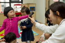 (주)푸드맘에이스(7대) | 롯데푸드, 맘(Mom)이 편한 가족친화 실천기업