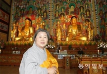 [토요일에 만난 사람]“佛畵에 빠져 100억 쾌척까지… 인연이란 게 참 묘하지”