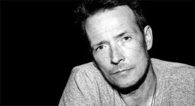 [임희윤 기자의 싱글노트]로커 스콧 웨일런드의 부고를 접하고…