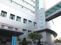 [엠디팩트] 갈 병원이 없는데 무조건 낳으라뇨 … 열악한 어린이병원 시스템