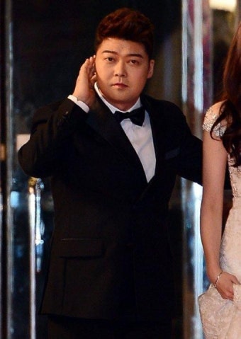 [전문]SBS 연예대상 전현무, 강호동에 “올해 어떤 활약 했나”…무례한 진행 논란에 사과
