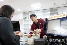 [문화 실험실]중고책 매입 기준, 온라인 서점은 ‘상태’ 헌책방은 ‘가치’