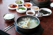시원하고 얼큰한 맛으로 이열치열 대구탕 인기