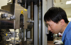 세계가 부러워한 ‘포스코 온리’… 고부가 車강판에 승부수