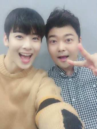 ‘해피투게더3’ 차은우, MC들과 출연 인증샷 “선배님들께 많이 배웠다”