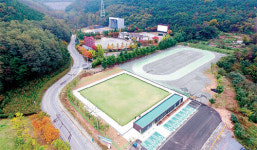 볼링-컬링 결합한 ‘론볼’ 경기장 완공