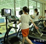 헬스클럽-카페도 음악 틀면 月4000원 저작권료 물린다는데…