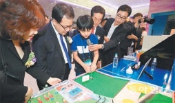 전국학생과학발명품경진대회 시상…경북 안동 녹전초교 안덕룡군 대통령상