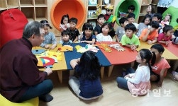 [작은 도서관에 날개를]軍관사에 책의 향기 솔솔… “이제 시내까지 안 가도 돼요”