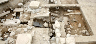 1300년 전 신라 왕궁 ‘수세식 화장실’ 첫 발견