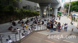 거리로 뛰쳐나온 방탈출 게임…‘비트포비아 탐정학원’ 행사 성공 개최