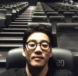 ‘범죄도시’ 윤계상 “젊은 여성분이 밥값을 내주고 가셨다”