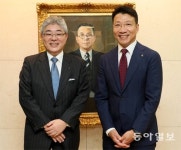 日 아사히신문 와타나베 사장 동아일보 방문